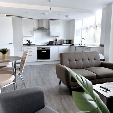 Ascot House Apartments Peterborough Eksteriør billede