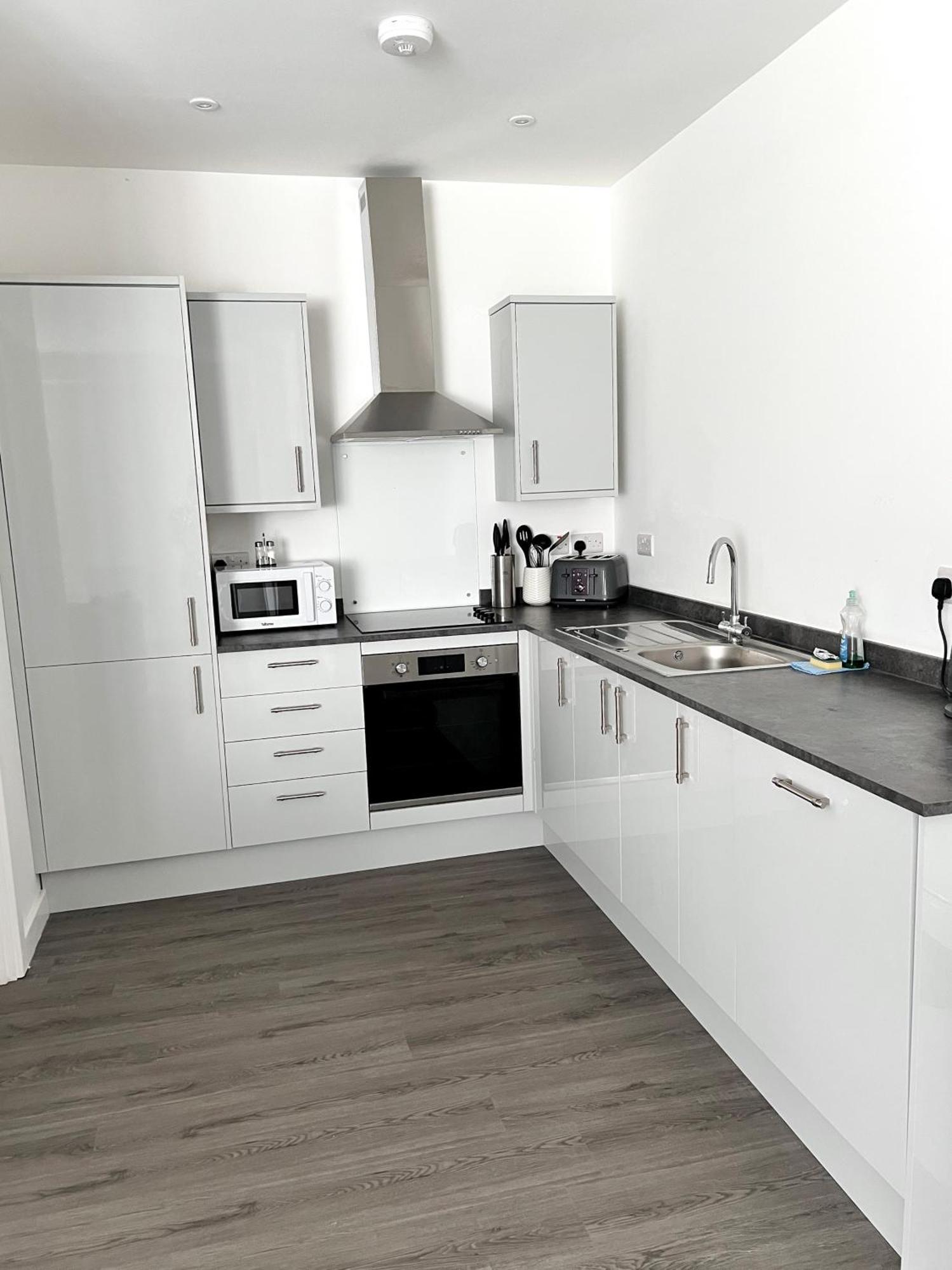 Ascot House Apartments Peterborough Eksteriør billede