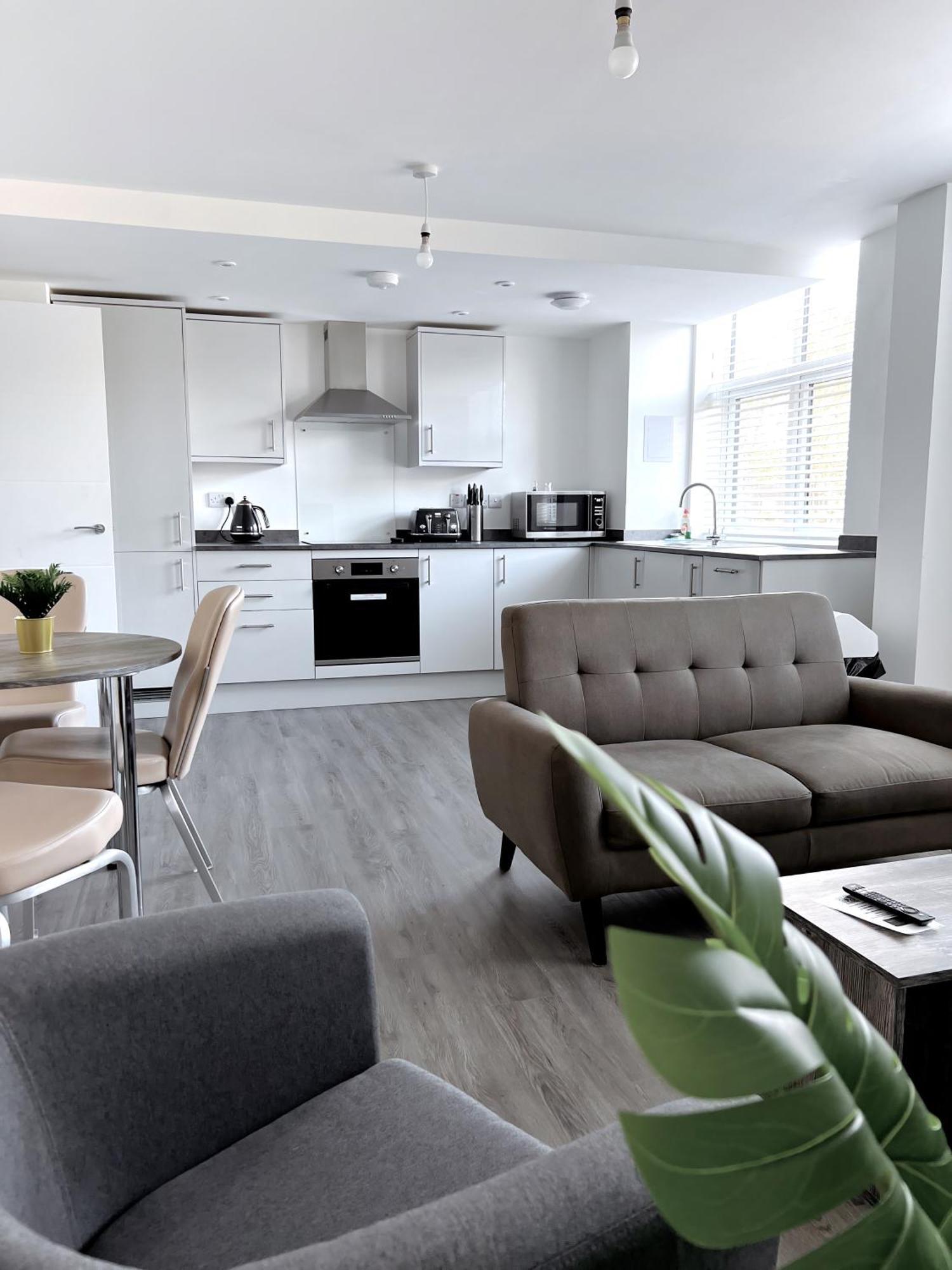 Ascot House Apartments Peterborough Eksteriør billede